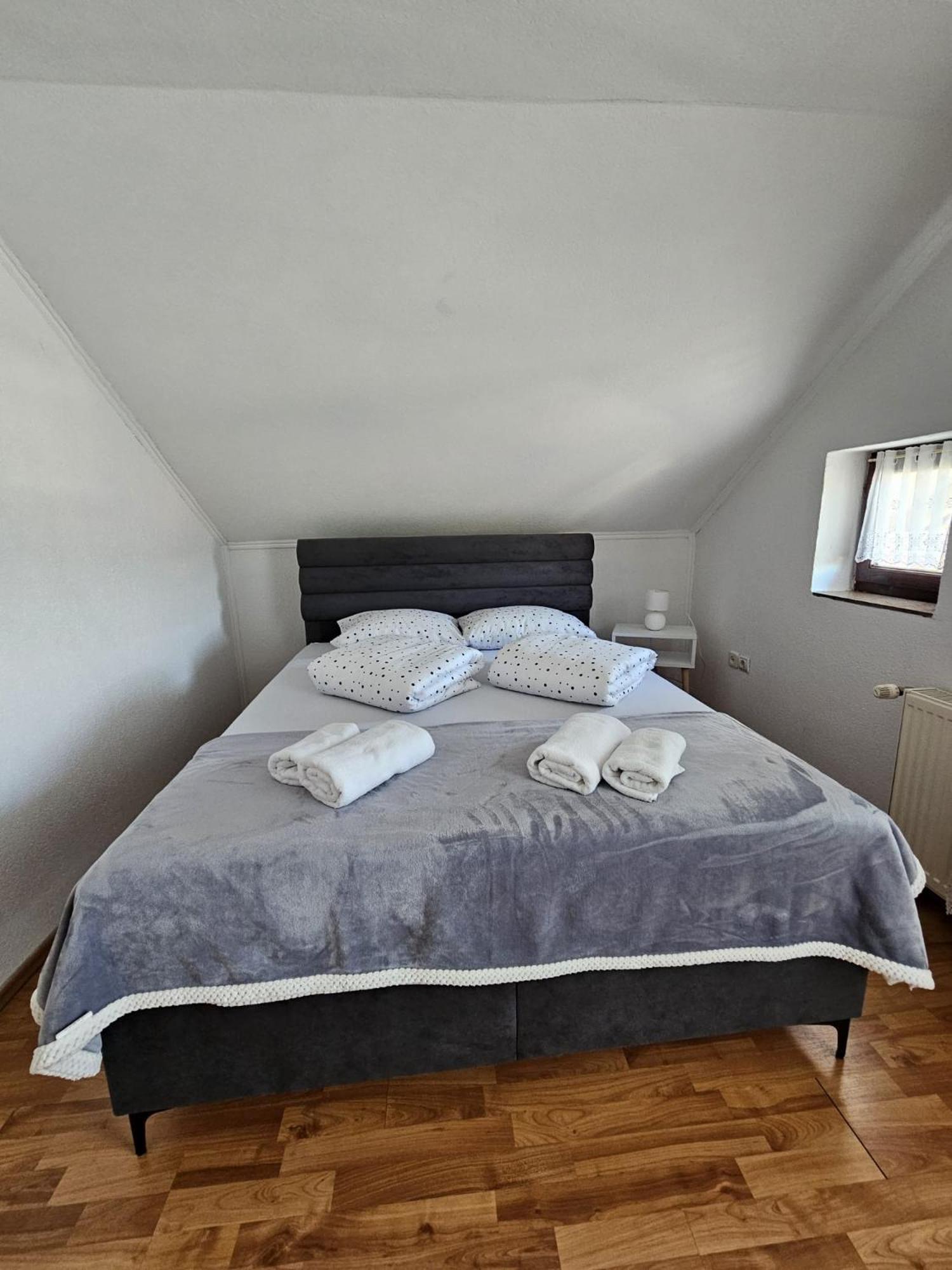 Holiday Home Peaceful Retreat Вісоко Екстер'єр фото